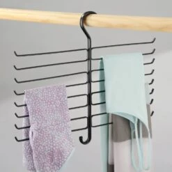 16-Section Scarf Organizer -Home storage 1000 Square JPG 23159MDCO Environment