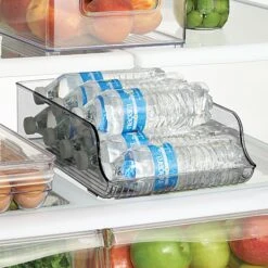 Plastic Water Bottle Holder -Home storage 2000 Square JPG 04778MDK.PT01