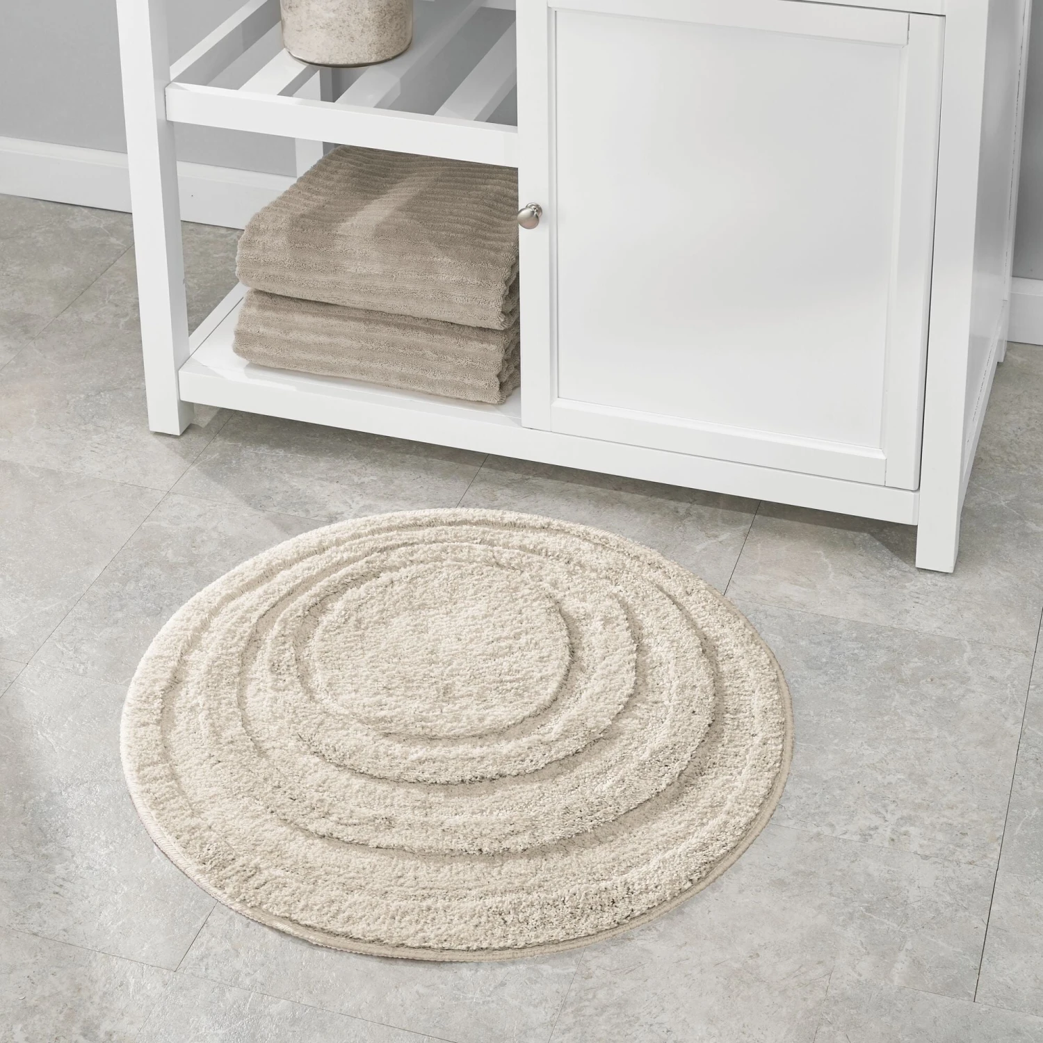 Concentric Circles Non-Slip Round Bath Mat 5 Concentric Circles Non-Slip Round Bath Mat - Image 5