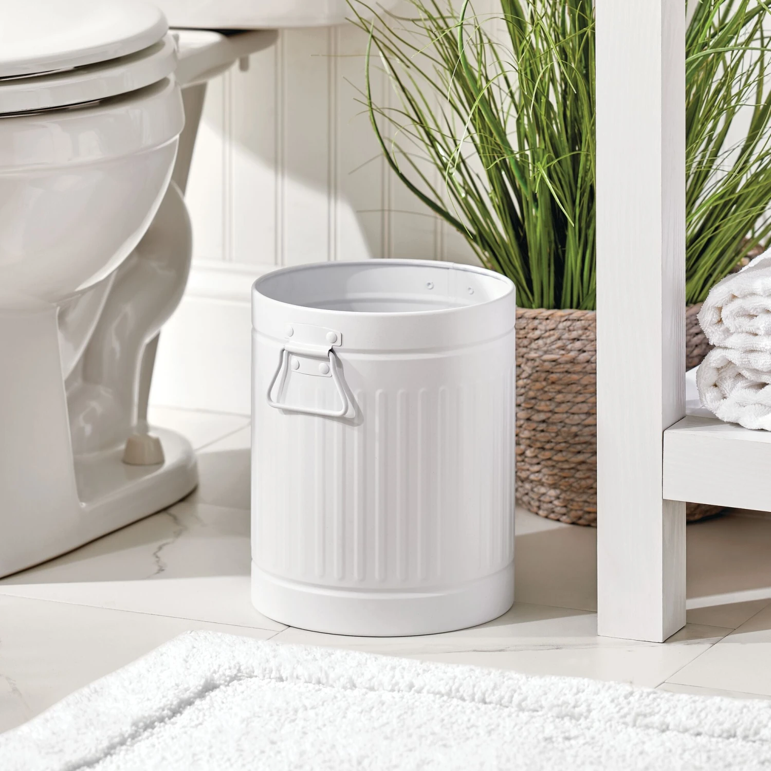 7-Liter Bathroom Trash Can With Handles 10 7-Liter Bathroom Trash Can With Handles - Image 10
